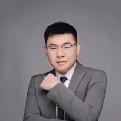 Zhenwei Shi
